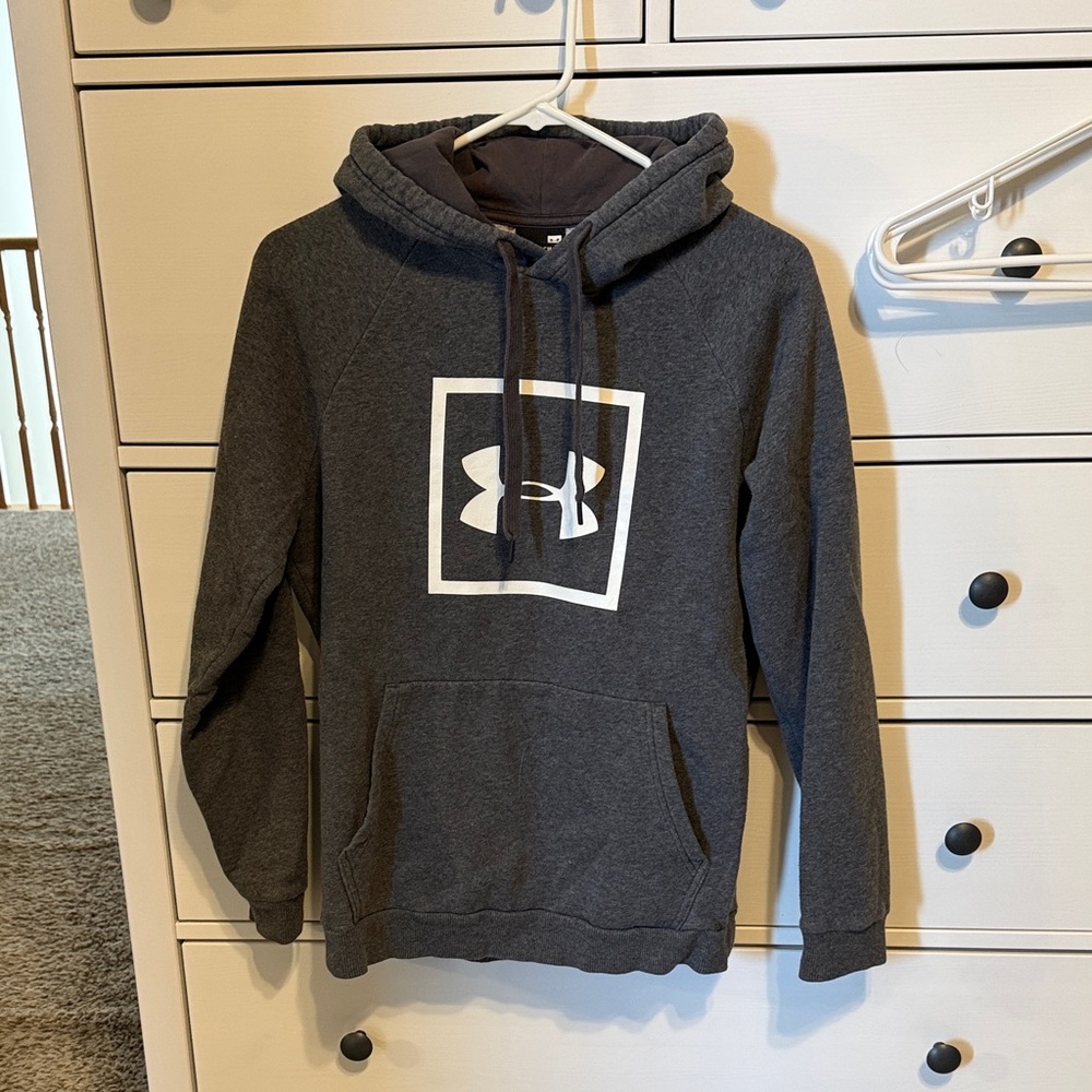 Under Armour Men's Dark Gray Hoodie